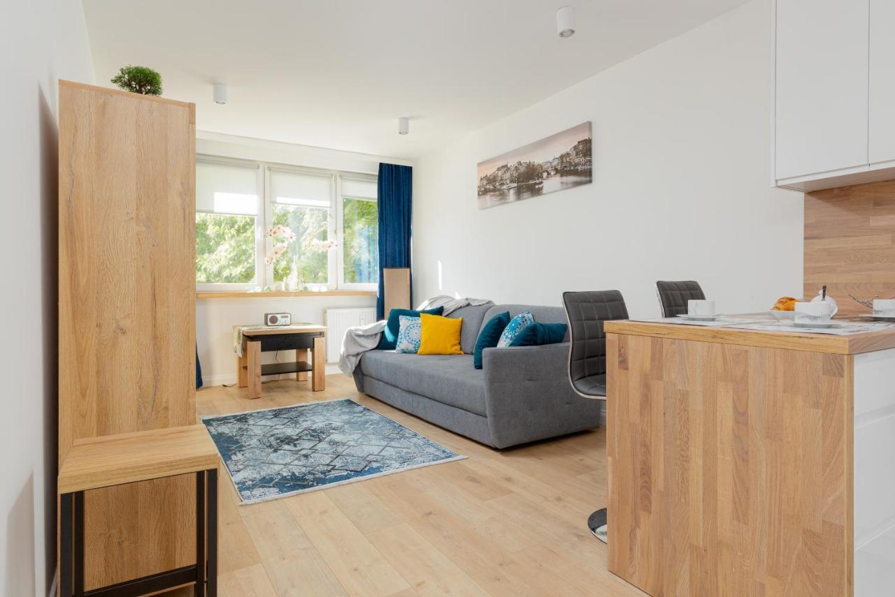 Apartments City Center Ochota By Noclegi Renters Варшава Экстерьер фото